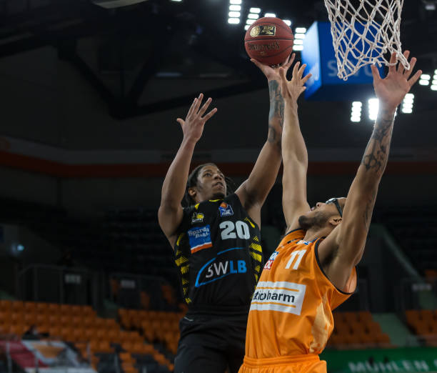 一到两年间 一到两年间