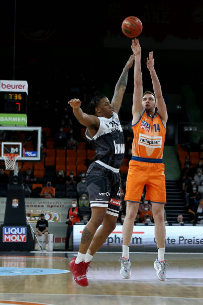 难以在同一 难以在同一